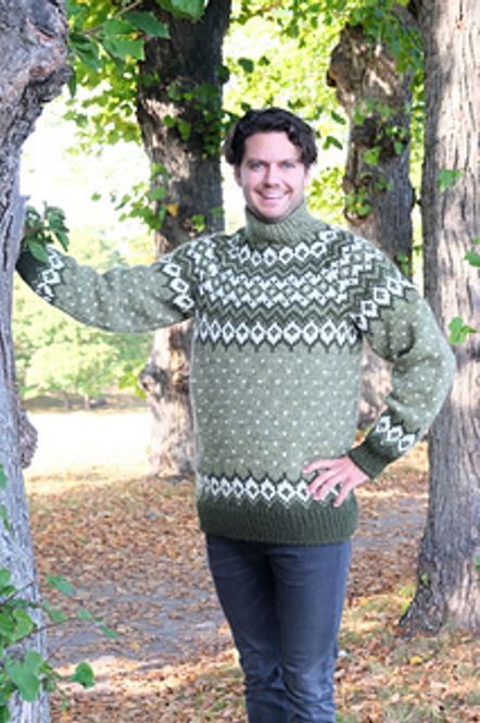 Hovedbilde Hakk i plata til herre med 3 farger av Vanjastrikk | Strikkepakke