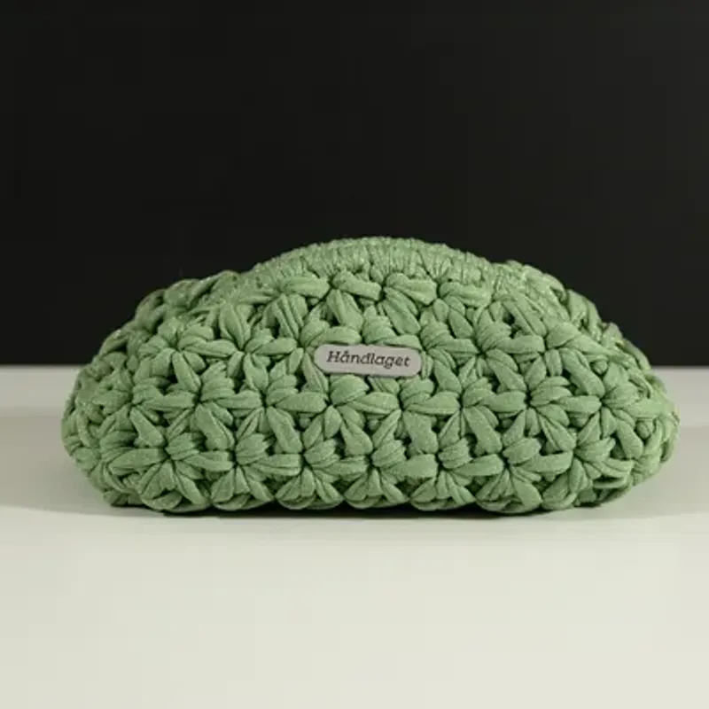 Jasmine Shimmer Clutch Small | Heklepakke