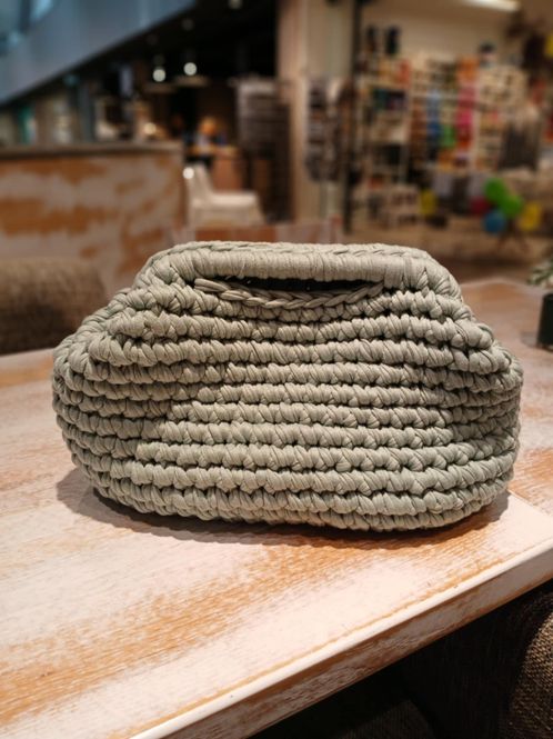 Hovedbilde Heklet Clutch-veske i Zpagetti | Heklepakke