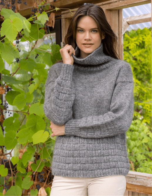 Hovedbilde Ruta genser med høy hals i Blåne | Strikkepakke